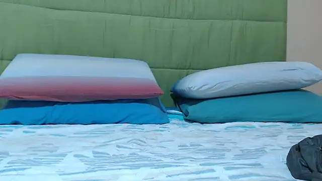 Snapshot of Monellaxx chatting on 04.01.26 Monellaxx online show from 04.01.26