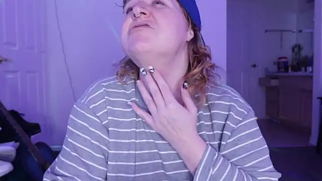 BellaBlueBBW online show from 01.18.25