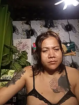 Snapshot of trishacummerts chatting on 07.14.26 trishacummerts online show from 07.14.26