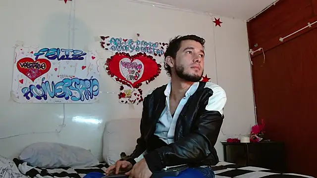 picante70  online show from 04.17.26