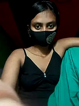 Night Queen20 online show from 10.31.25