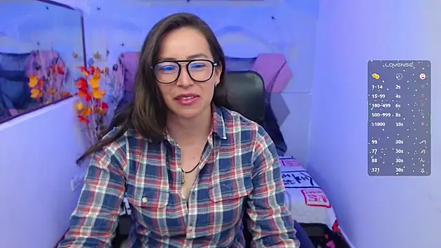 Lui Fer01 online show from 10.22.25