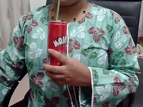 SexyRani2000 online show from 05.06.26