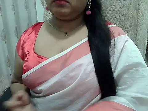 SexyRani2000 online show from 05.17.26