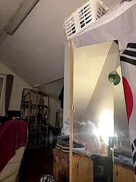 Snapshot of culotteclate chatting on 10.25.25 culotteclate online show from 10.25.25