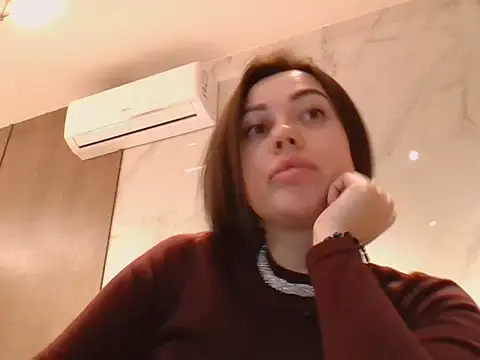 Snapshot of Yanorell chatting on 02.25.26 Yanorell online show from 02.25.26