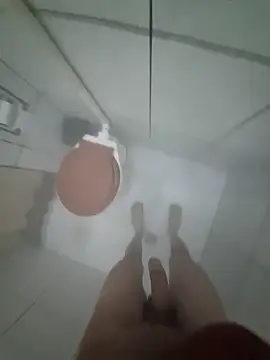 Snapshot of magrelo10 chatting on 10.15.25 magrelo10 online show from 10.15.25