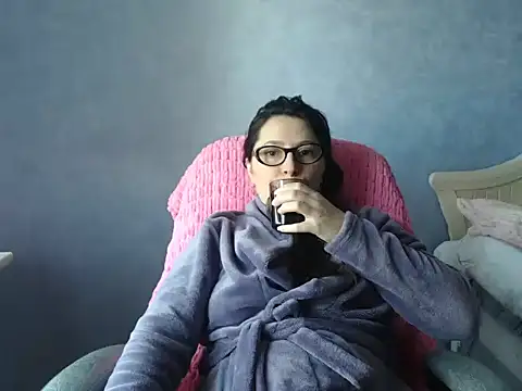 LuckyLisa23 online show from 04.17.26