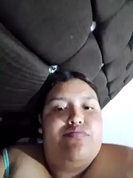 Snapshot of natt-bigass chatting on 11.23.25 natt-bigass online show from 11.23.25