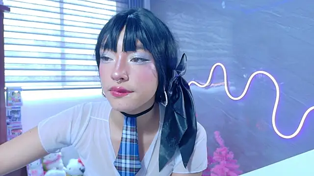 Snapshot of Naaomi_cute chatting on 12.19.25 Naaomi cute online show from 12.19.25