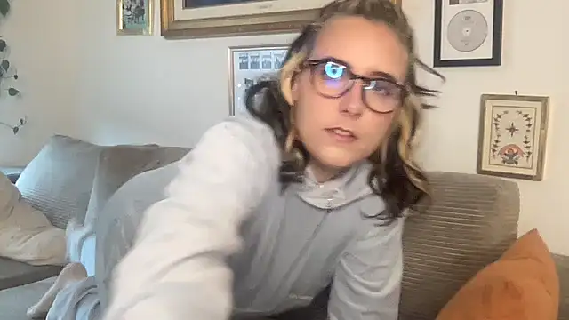 lill daddysgirl online show from 11.17.25