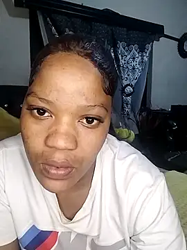 CaramelBoootie online show from 12.03.25