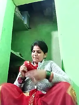 Karishma cute online show from 01.12.26