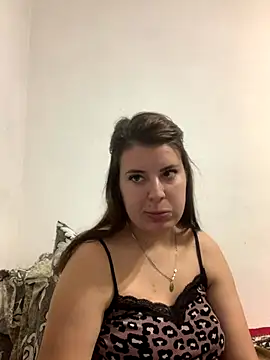 MiraCastellon online show from 11.03.25