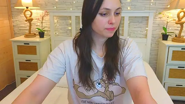 Snapshot of Soft_Lilly chatting on 02.06.26 Soft Lilly online show from 02.06.26