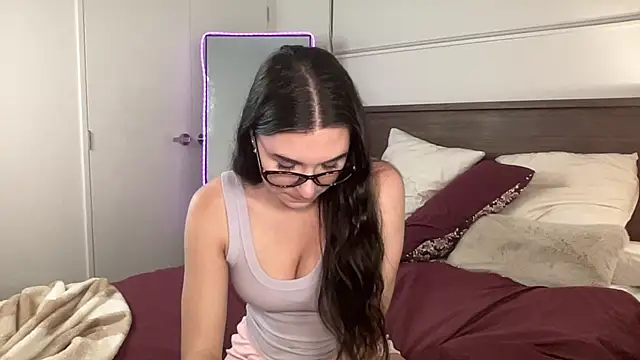 mollyy2006 online show from 12.05.25