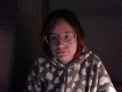 LuckySLove online show from 01.13.26