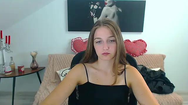 Snapshot of AnneWilsonn chatting on 07.24.26 AnneWilsonn online show from 07.24.26