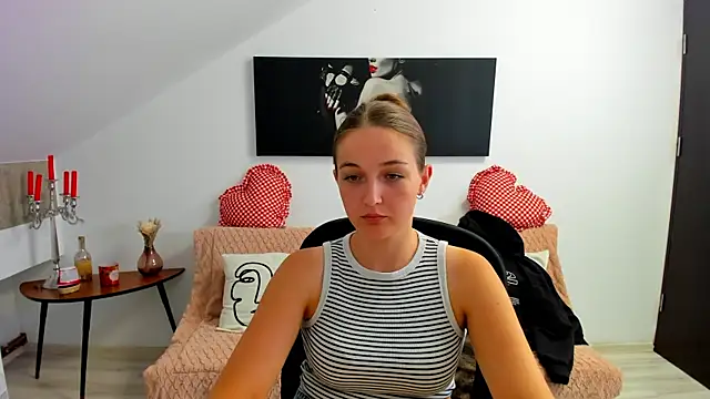 Snapshot of AnneWilsonn chatting on 07.29.26 AnneWilsonn online show from 07.29.26