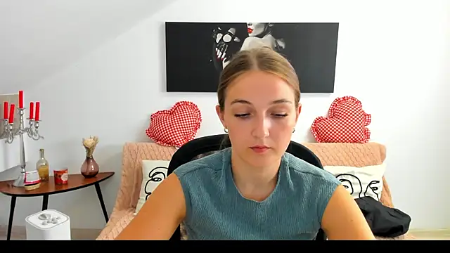 Snapshot of AnneWilsonn chatting on 08.03.26 AnneWilsonn online show from 08.03.26
