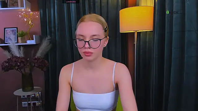 sendi cais online show from 04.17.26