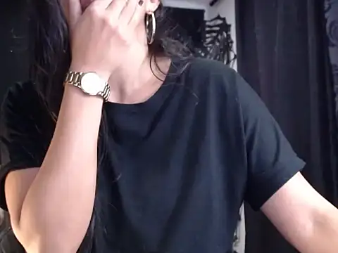 Lucyy Naugthy online show from 10.16.25