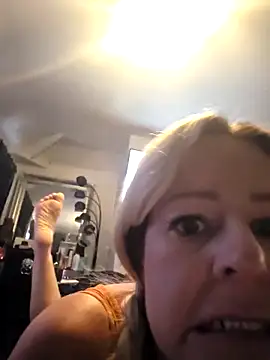 DarceyDevilDoll online show from 05.30.26
