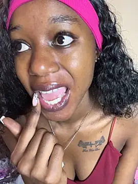 NyahHeat online show from 04.05.26