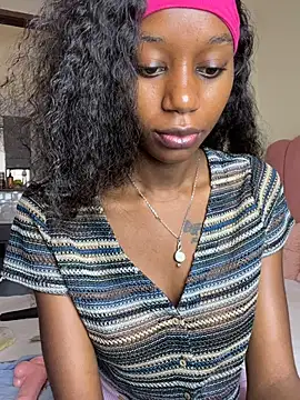 NyahHeat online show from 04.06.26