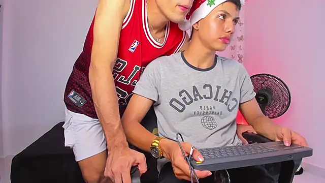 Snapshot of Axel_Cody_ chatting on 12.03.25 Axel Cody online show from 12.03.25