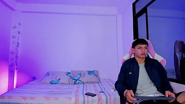 Snapshot of Axel_Cody_ chatting on 02.09.26 Axel Cody online show from 02.09.26