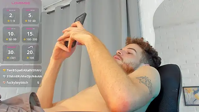 Snapshot of MATEO_HUNTER chatting on 02.06.26 MATEO HUNTER online show from 02.06.26