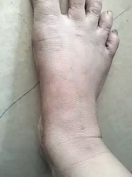 Snapshot of Amanda-_ena- chatting on 02.15.26 Amanda- ena- online show from 02.15.26