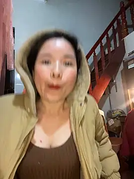 Listen-ly online show from 11.19.25