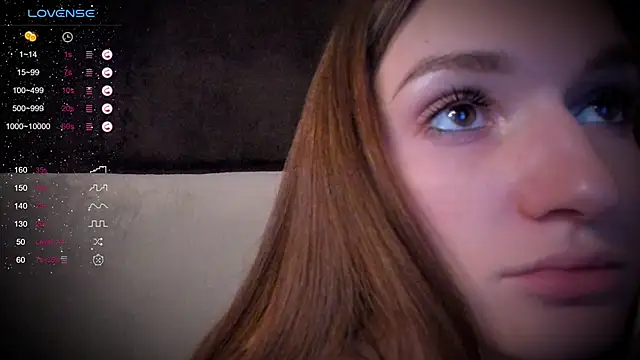 Snapshot of VickiRoom chatting on 12.14.24 VickiRoom online show from 12.14.24