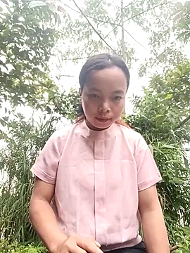 Nguyet2k4 online show from 11.05.25