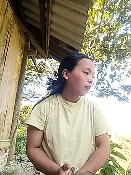 Nguyet2k4 online show from 11.26.25