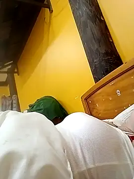 Snapshot of an-show chatting on 10.18.25 an-show online show from 10.18.25