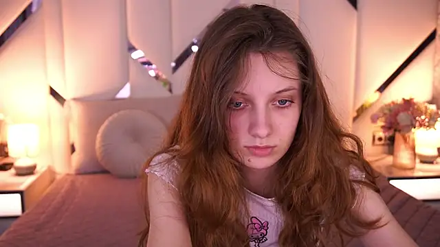 CuteeFoxy online show from 04.04.26