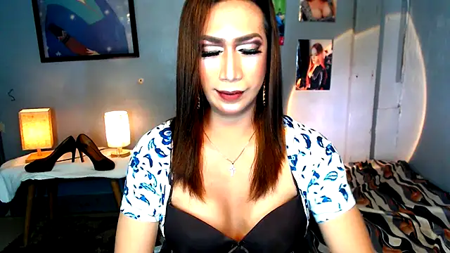 littleredbunny27 online show from 03.16.26