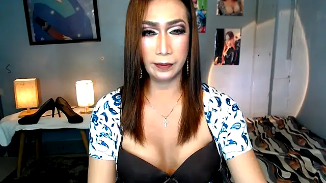 littleredbunny27 online show from 03.23.26