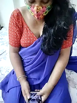 Hot Boude online show from 10.19.25