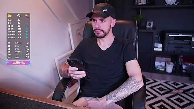 monsieurguitsxxx online show from 12.22.25