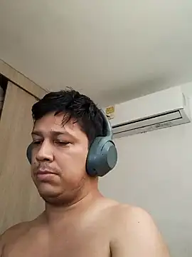 Snapshot of Technical-Workshop chatting on 02.23.26 Technical-Workshop online show from 02.23.26