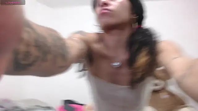 toxic sweet 1 online show from 11.18.25