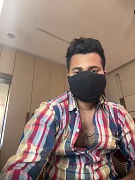 Snapshot of Notme_09 chatting on 02.26.26 Notme 09 online show from 02.26.26