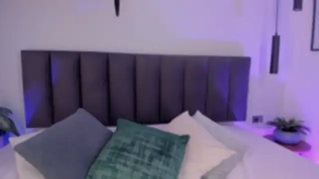 AilanaCortes online show from 04.10.26