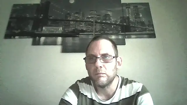 Snapshot of bull419M chatting on 05.16.26 bull419M online show from 05.16.26