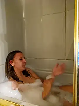 Snapshot of pleasureme24k chatting on 10.19.25 pleasureme24k online show from 10.19.25