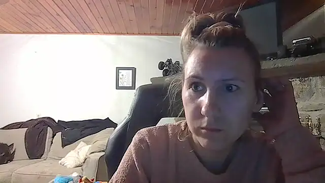 Snapshot of pleasureme24k chatting on 11.26.25 pleasureme24k online show from 11.26.25